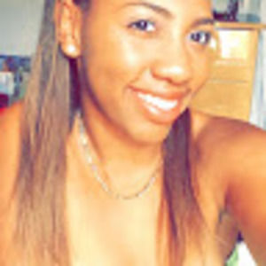 Meet your Posher, Emani